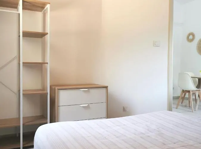Charmant T2 Avec Exterieur Au Coeur Du Vaucluse