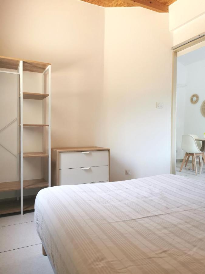 Apartment T2 Avec Exterieur Au Coeur Du Vaucluse *